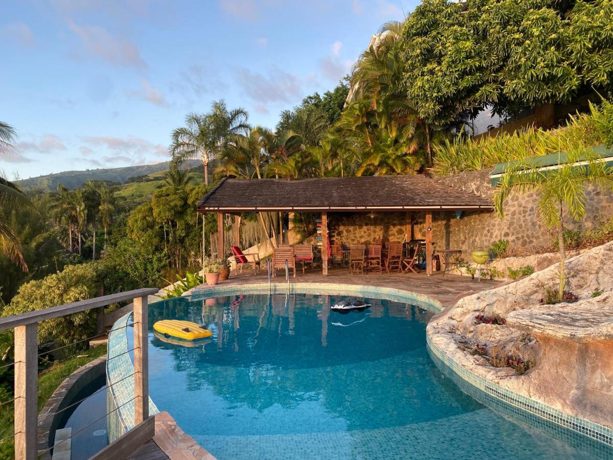 Globe Trotter Lodge Tahiti Пунауиа Екстериор снимка